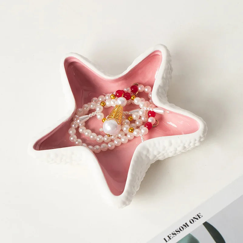 Modern White Ceramic Trinket Display Tray Custom Home Living Room Decoration Ashtray Unique 3D Starfish Ceramic Cigar ashtray Peaceful Pleasures Health and Wellness