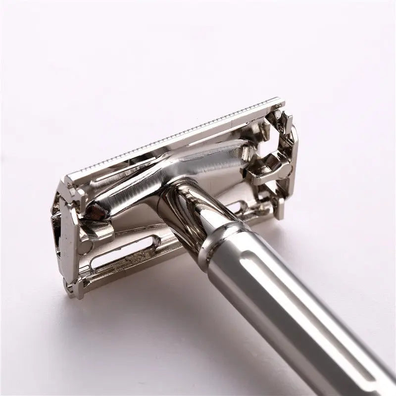 Men's Classic Safety Razor | Double Edge + 5 Titanium Blades