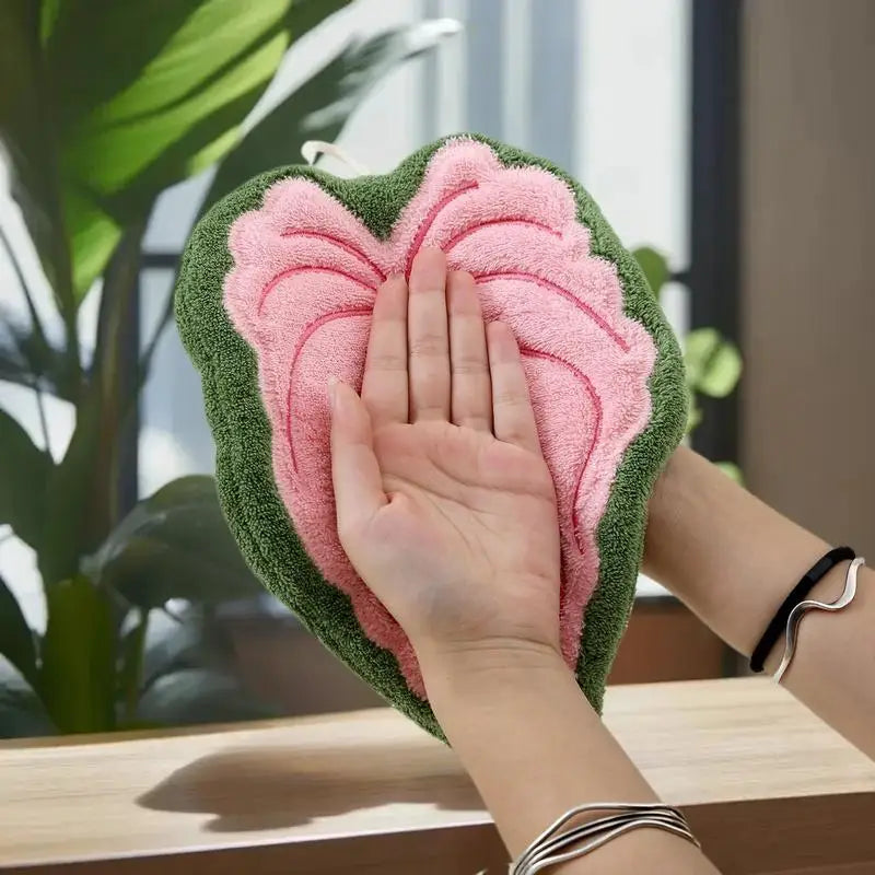 Leaf Coral Fleece Hand Towel – Ultra-Absorbent Quick-Dry