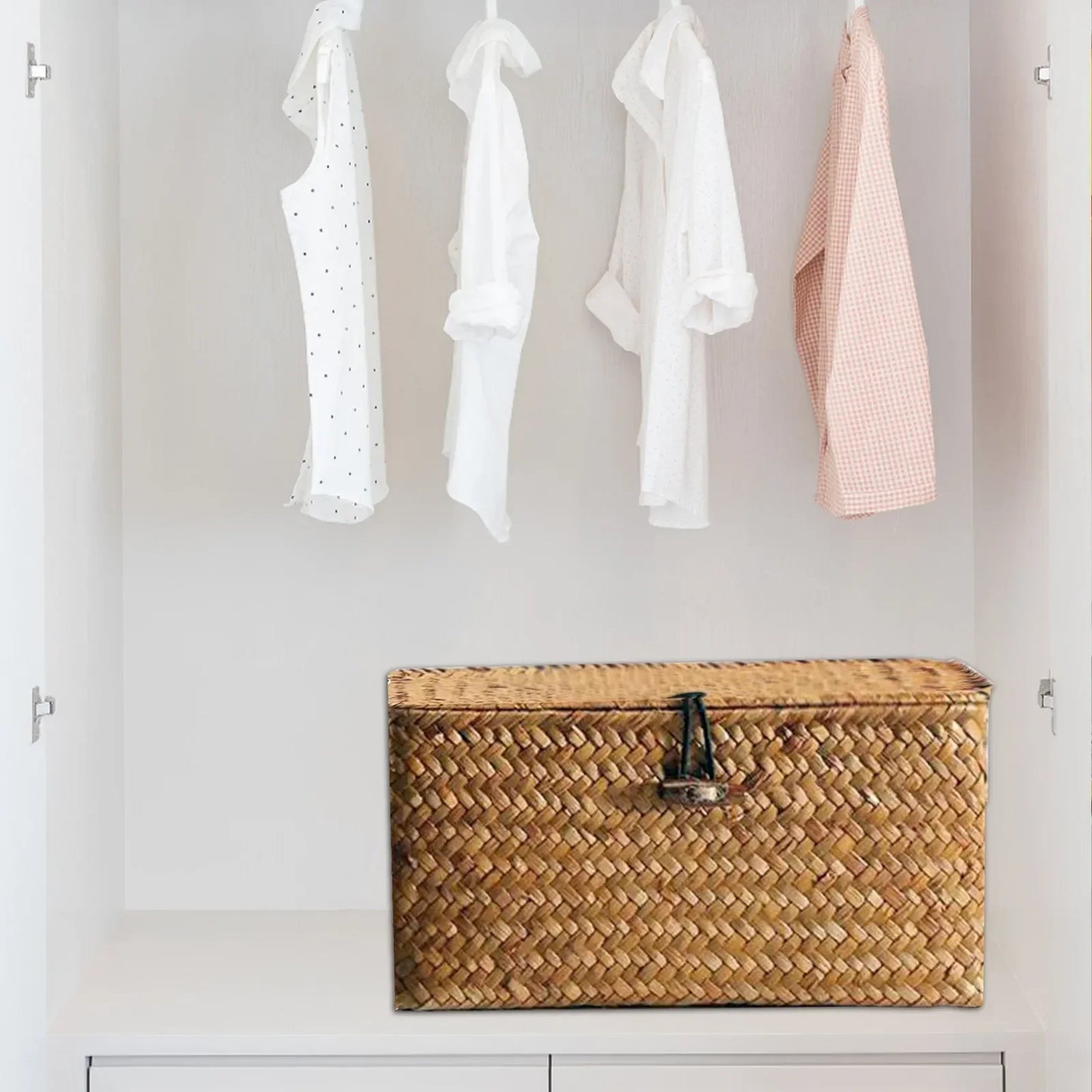 Handcrafted Woven Seagrass Storage Basket with Lid