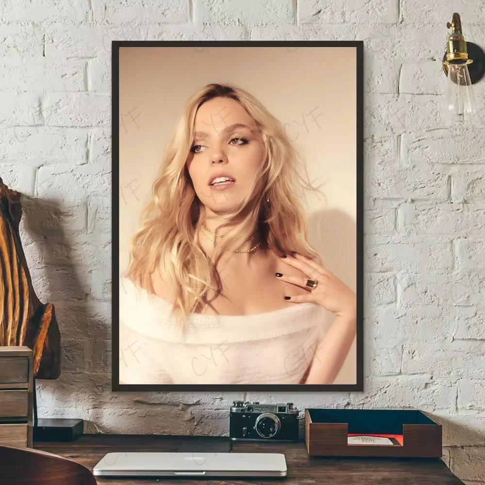Pop Singer Actor Renee Rapp Poster HD art sticky wall waterproof home living room bedroom bar aesthetic decoration Peaceful Pleasures Health and Wellness z7 30X40cmNoframe