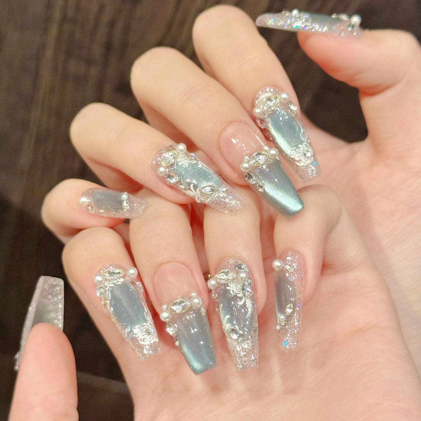Ice Blue Cat Eye Press On Nails | Pearl Glitter False Nail Tips