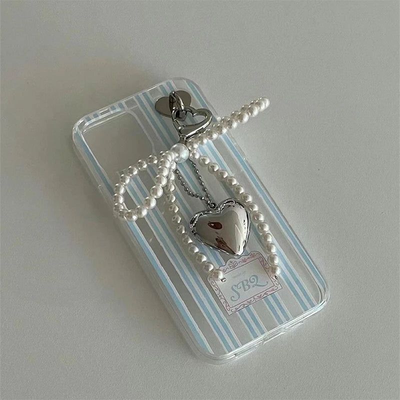 Handmade Pearl Bow Heart Keychain – Beaded Bag & Phone Charm