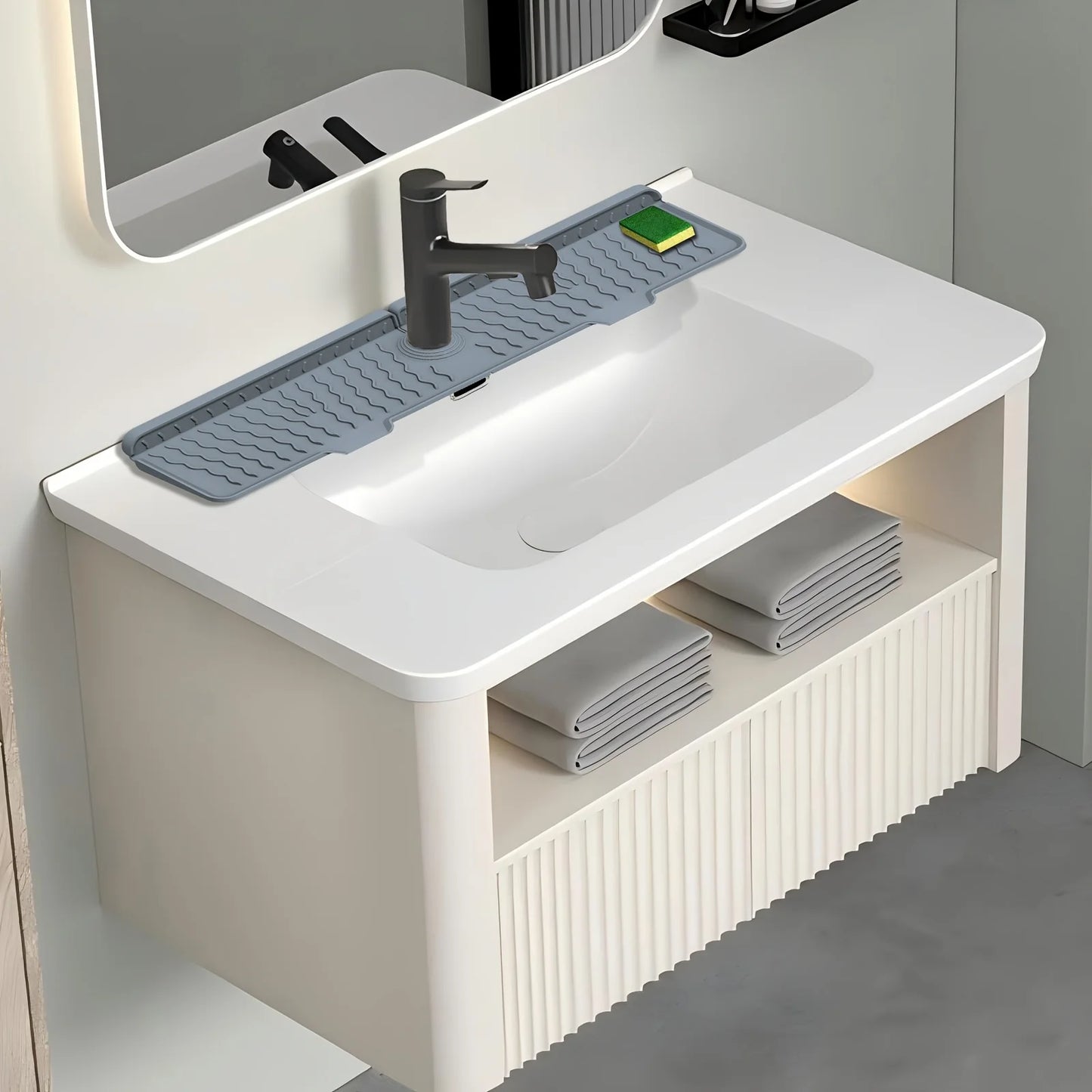Silicone Kitchen Sink Faucet Mat – Long Splash Guard