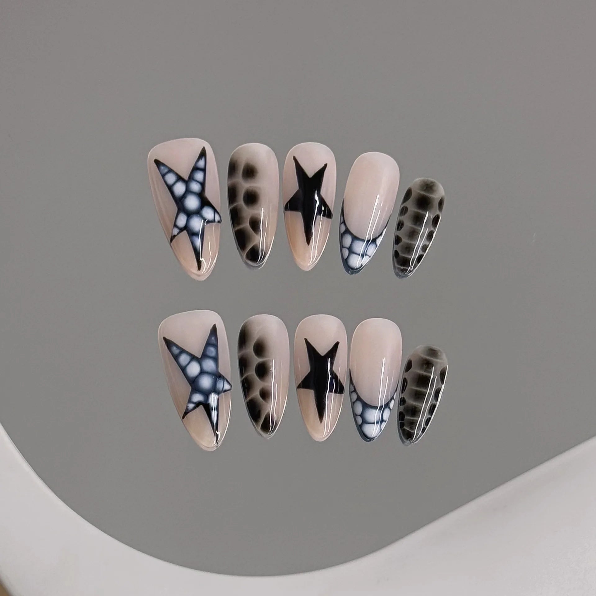 10pcs Handmade y2k Star Press on Nails Crocodile Print French Fake Nail Tips Wearable Reusable Spice Girl Sweet Cool False Nails Peaceful Pleasures Health and Wellness