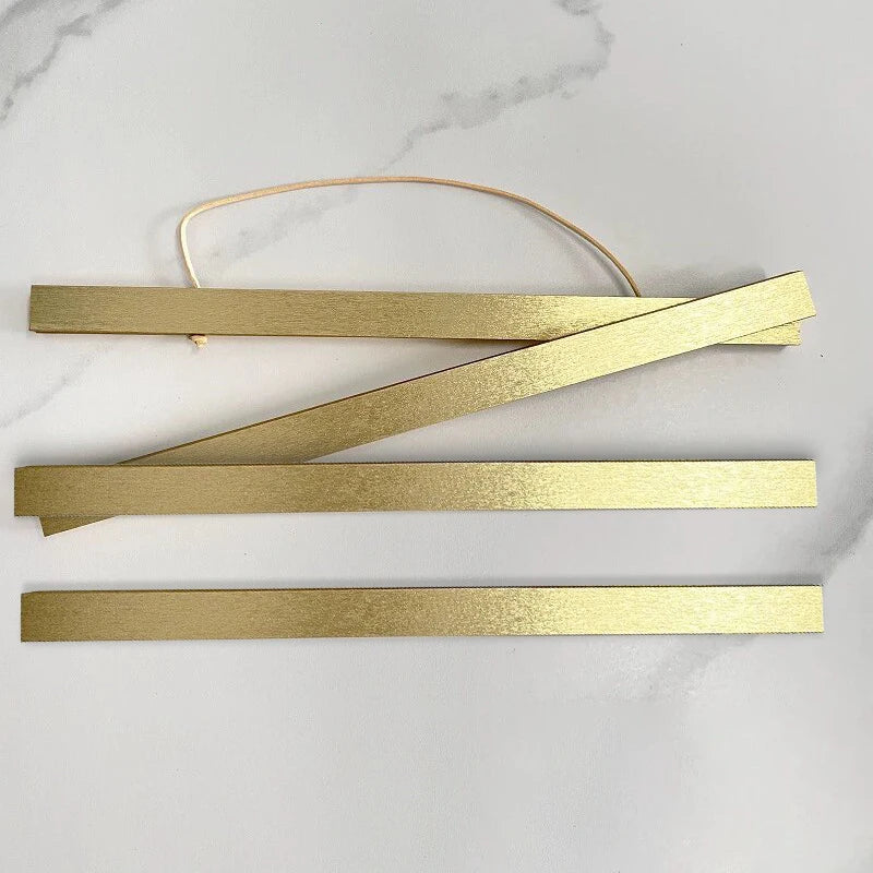 21-90cm Painting Frame Magnetic Wooden Hanger Wood Photo Super Magnetic Painting Canvas Poster Frame Canvas Frame Art Hanger Peaceful Pleasures Health and Wellness CXK-Gold Wood 80cm