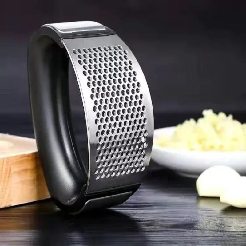 Stainless Steel Garlic Press & Manual Mincer | Kitchen Tool