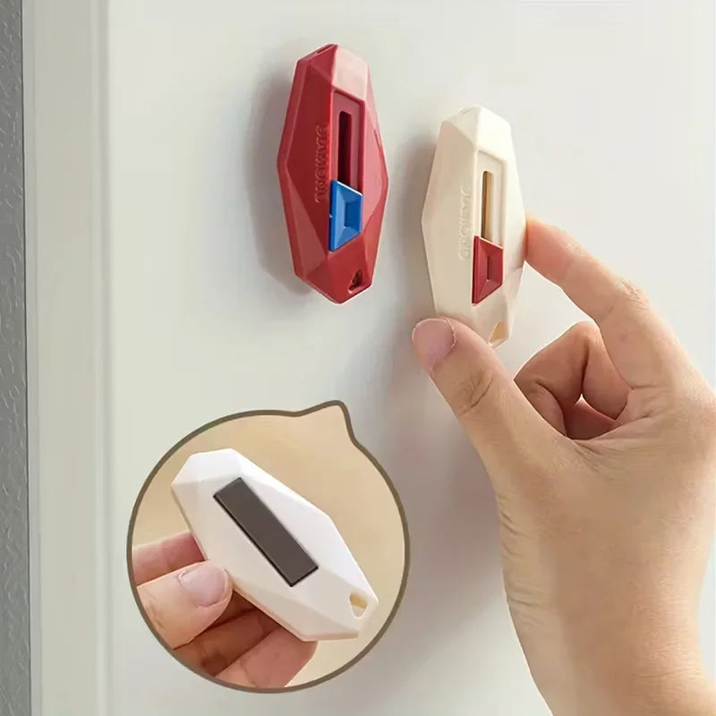 Mini Retractable Box Cutter | Magnetic Safety Utility Knife