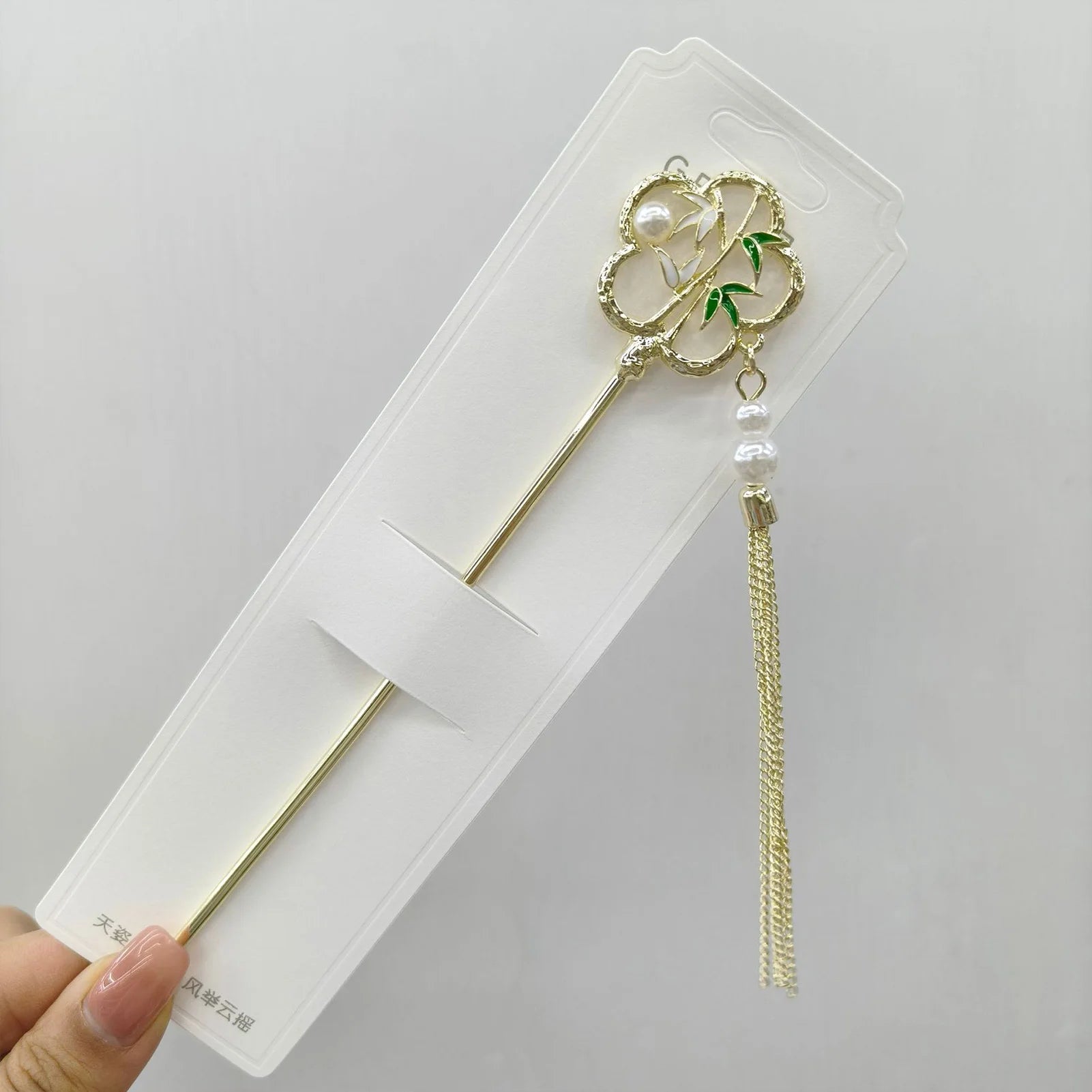 Chinese Style Hair Stick with Flower Decor Retro Floral Design Headwear with Tassel for Friends Girlfriend Wife Novel Gift Peaceful Pleasures Health and Wellness