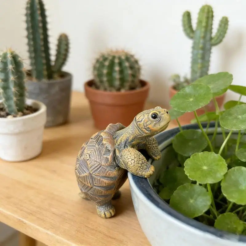 Resin Hanging Turtle Statue | Plant Pot Hanger & Garden Decor