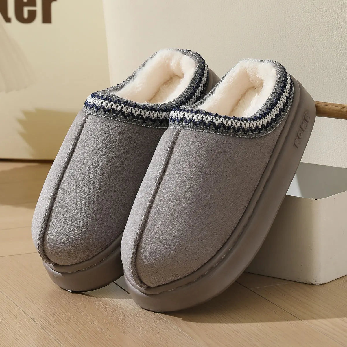 Autumn and winter lace-trimmed fashion cotton slippers for men and women, suitable for both indoor and outdoor use, providing wa Peaceful Pleasures Health and Wellness Dark Grey 40-41