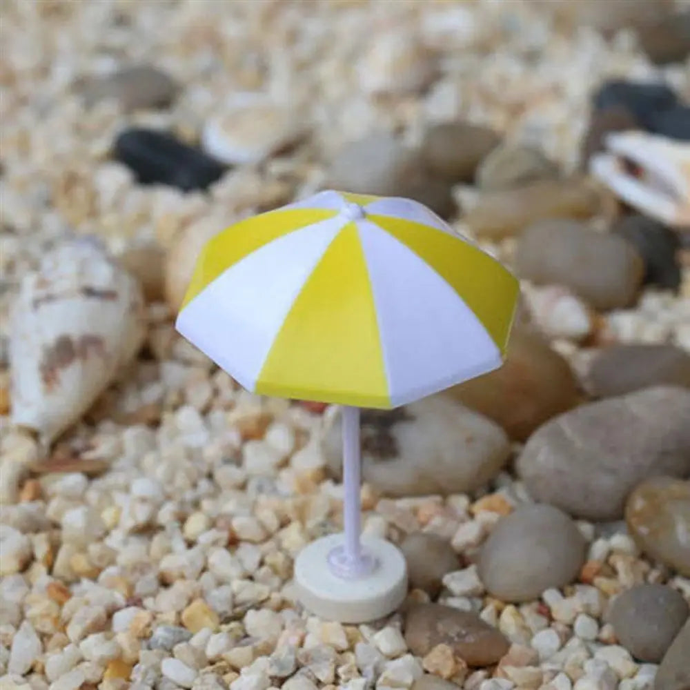Miniature Beach Sun Umbrella Figurine | Micro Landscape Decor