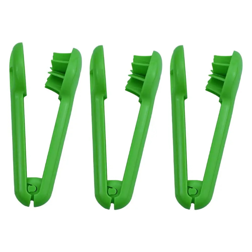 Grape slicer, fruit divider, blueberry, strawberry, cherry, convenient slicer, kitchen tool Peaceful Pleasures Health and Wellness 3pcs