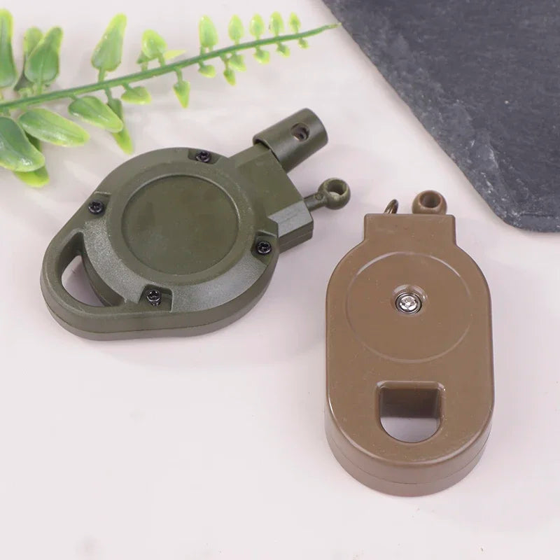 Quick-Set Poultry Trap Clip – Compact Hunting Keychain Tool