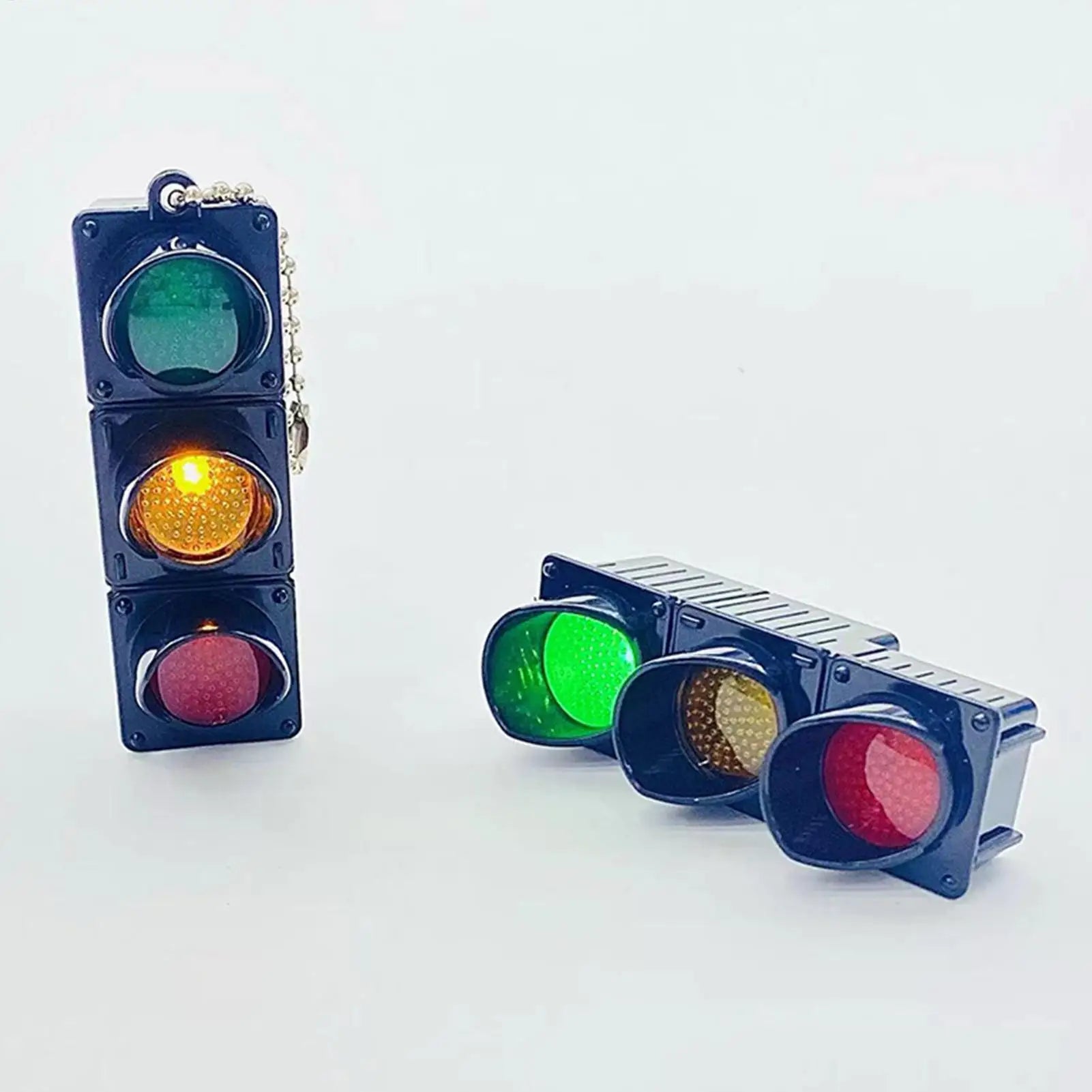 1Pcs Simulation Electronic Traffic Light Keychain Pendant Mini Pedestrian Light LED Light-emitting Toy Kids Cognitive Toy Gift Peaceful Pleasures Health and Wellness