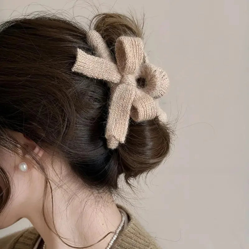 Minimalist Autumn Winter Plush Knit Bow Shark Clip Back Head Hair Claw Elegant Premium Temperament Hair Clip Fashion Accessories Peaceful Pleasures Health and Wellness