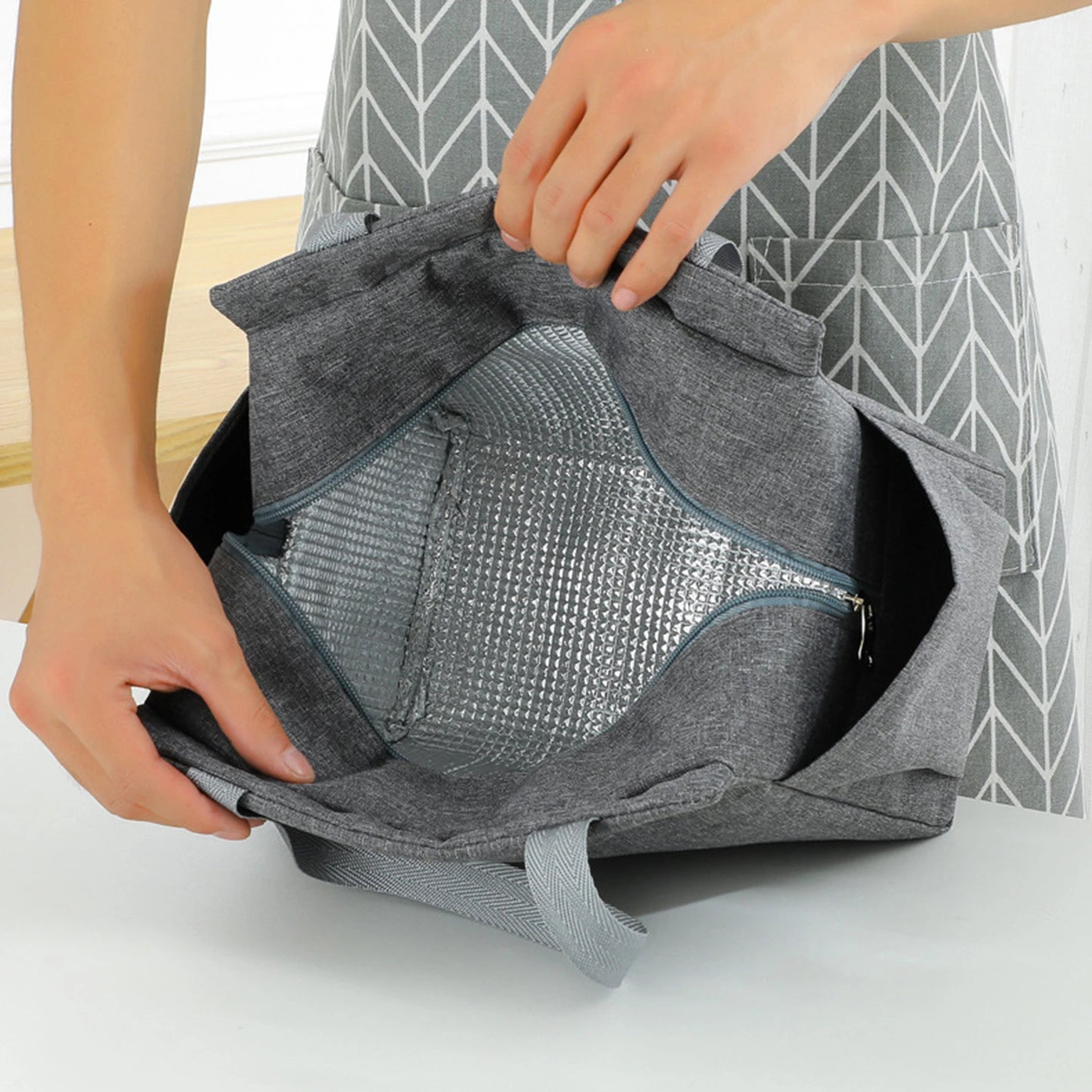 Portable Portable Insulated Bento Bag Large Capacity Lunch Bag with 2 Side Pockets for Office School Daily Use Peaceful Pleasures Health and Wellness