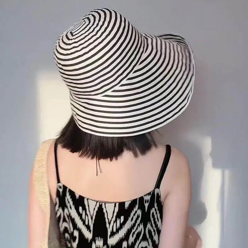 Striped Wide Brim Sun Hat – Lightweight Fisherman Cap for Women