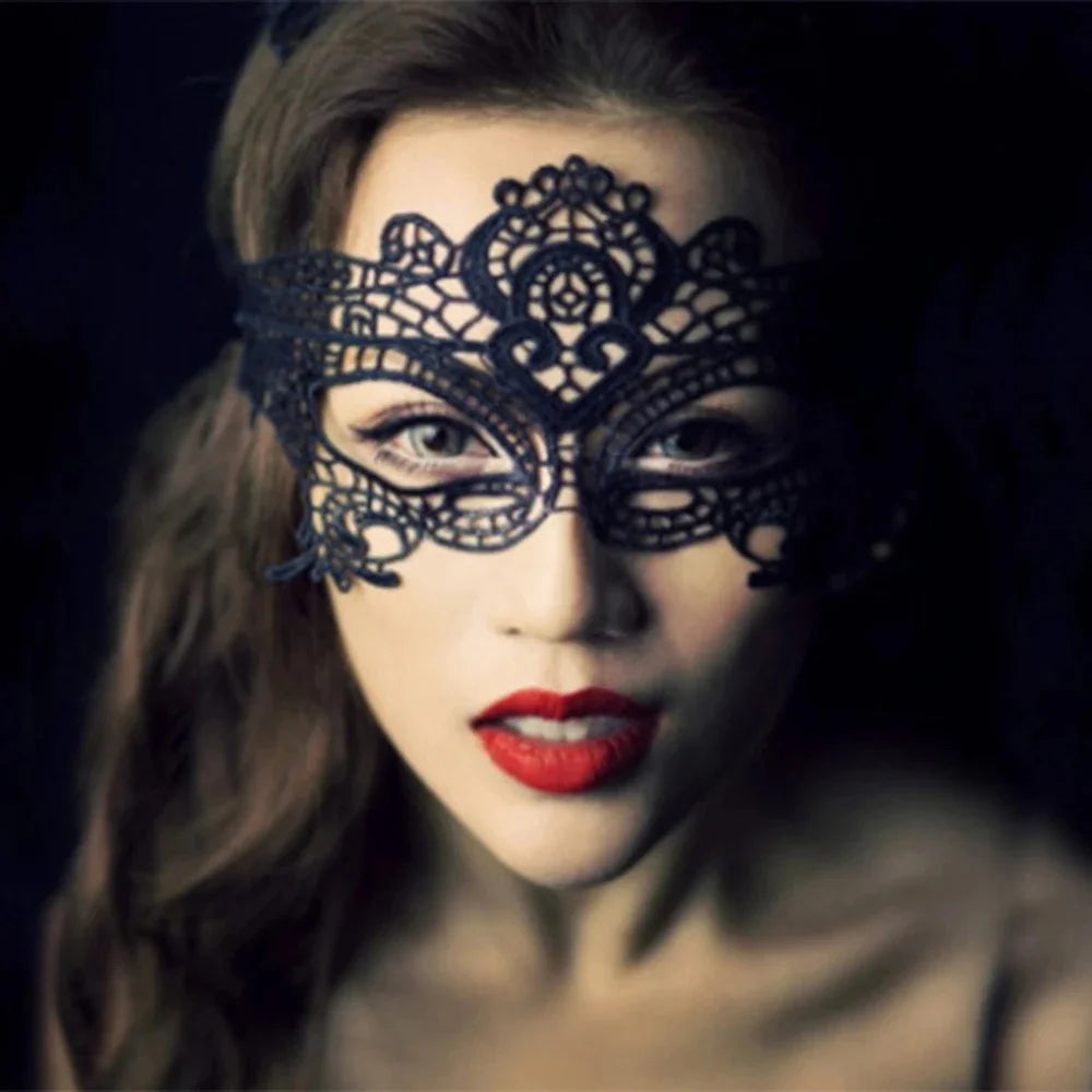 Black Queen Lace Mask Embroidery Appliques Party Costume Carnival