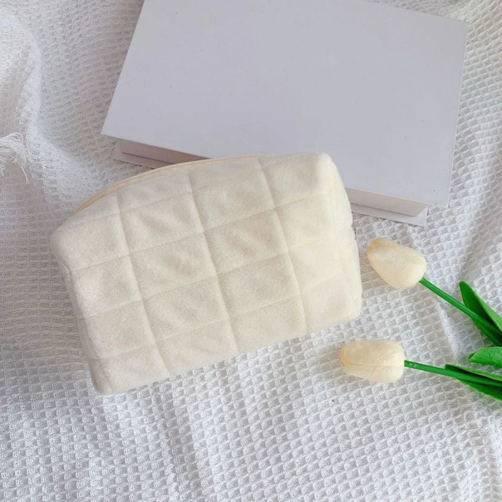 Cute Plush Velvet Makeup Bag – Travel Cosmetic Zipper Pouch