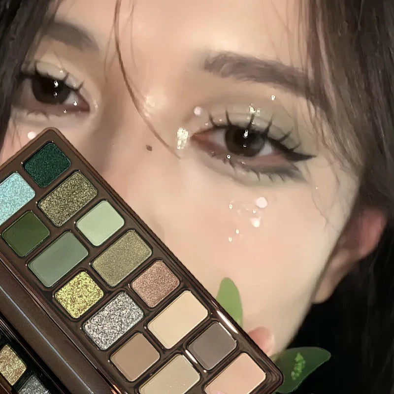 DIKALU 16-Color Green Pearl Glitter Eyeshadow Palette | Waterproof