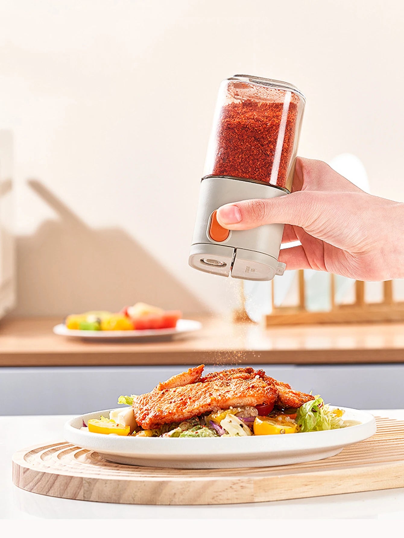 1Pcs Quantitative Salt Bottle Spice Can Pepper Chili Powder Jar Glass Seasoning Tank Sealed Moisture-proof BBQ Spices Dispenser Peaceful Pleasures Health and Wellness