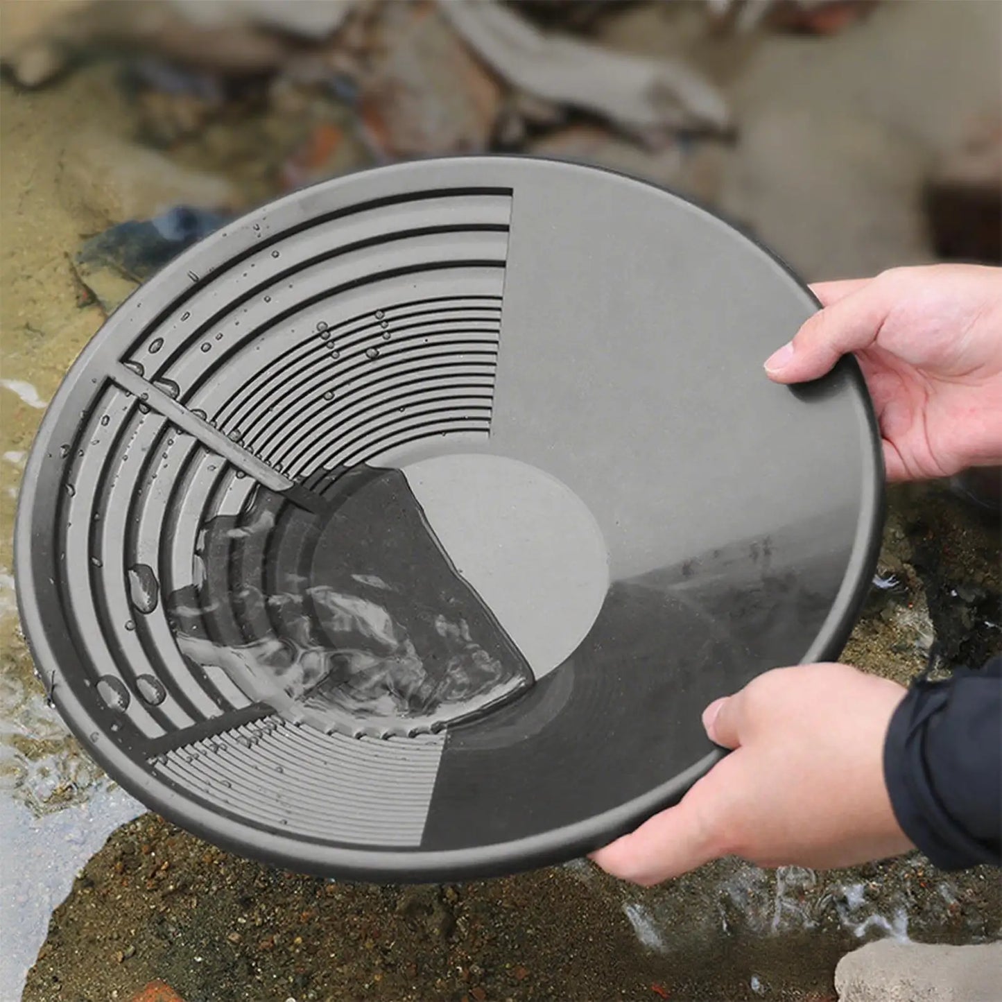 Hot Sale Plastic Gold Pan Basin Gold Mining Pan Ergonomic Gold Panning Tool Gold Pan Mining Tool Gold Panning Equipment Peaceful Pleasures Health and Wellness