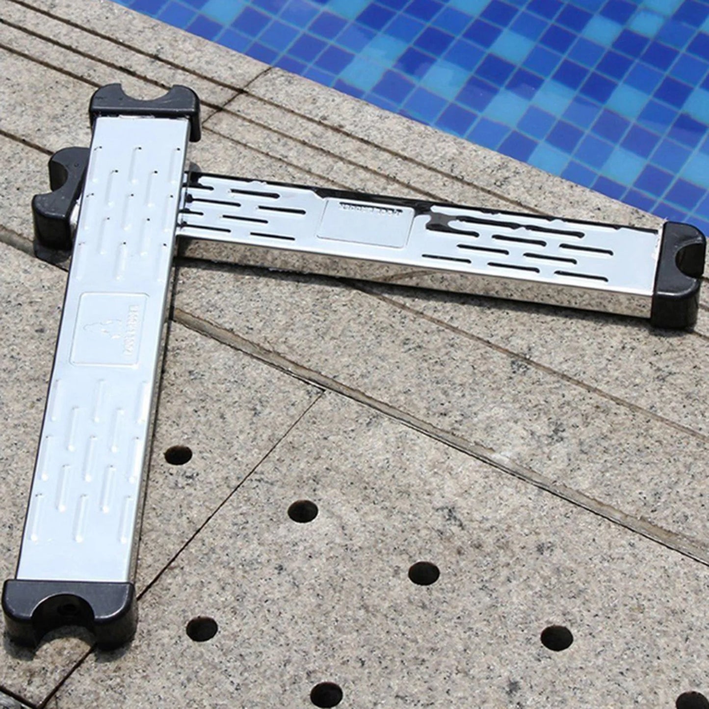 Swimming Pool Ladder Pedal Anti-rust Underwater Ladder Pedal Concise Appearance Swimming Accessories Peaceful Pleasures Health and Wellness