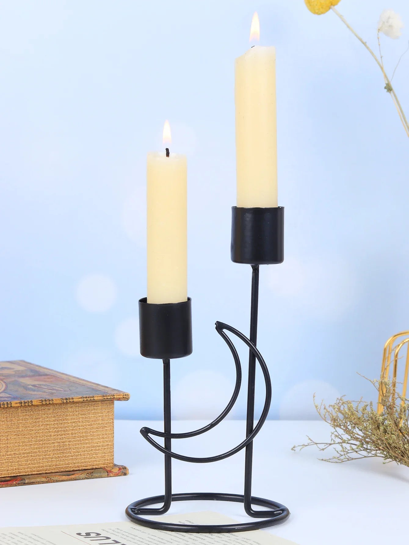 Iron Candle Holder Modern Single-head Candlestick Stand Wedding Dinning Table Decorating Dinner Party Candle Holder Decoration Peaceful Pleasures Health and Wellness