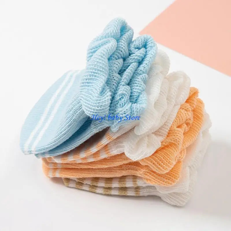 Newborn Baby Mittens & Socks 4-Pack | Soft Cotton 0–12 Mo
