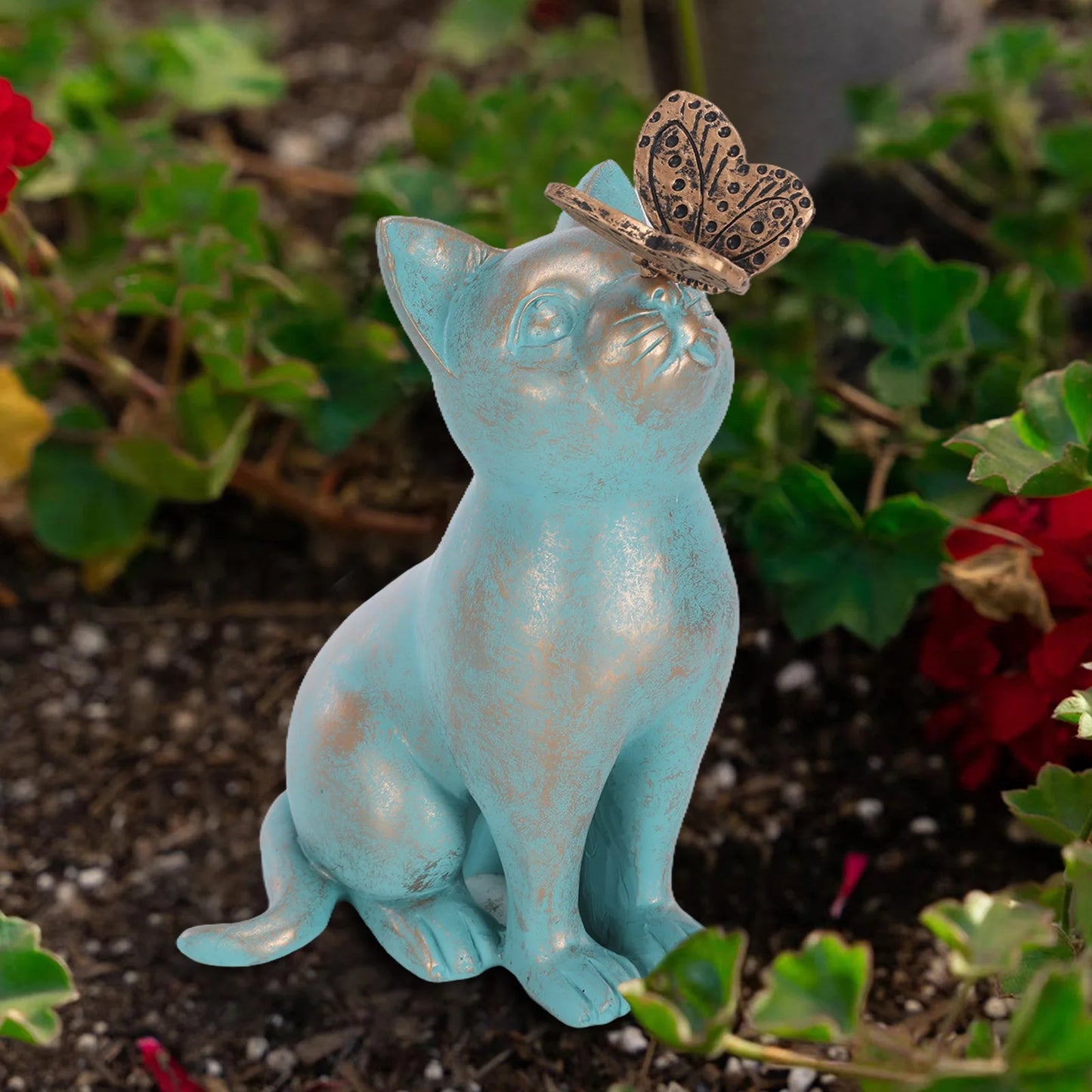 Resin Kitten & Butterfly Garden Statue – Waterproof Outdoor Decor