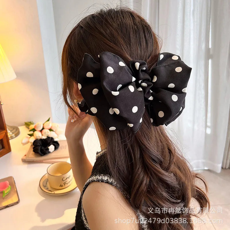 Polka Dot Satin Spring Clip Hairpin | Retro Korean Style