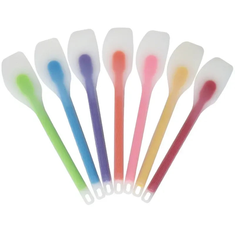 Silicone Spatula & Cake Scraper | High-Heat Pastry Tools
