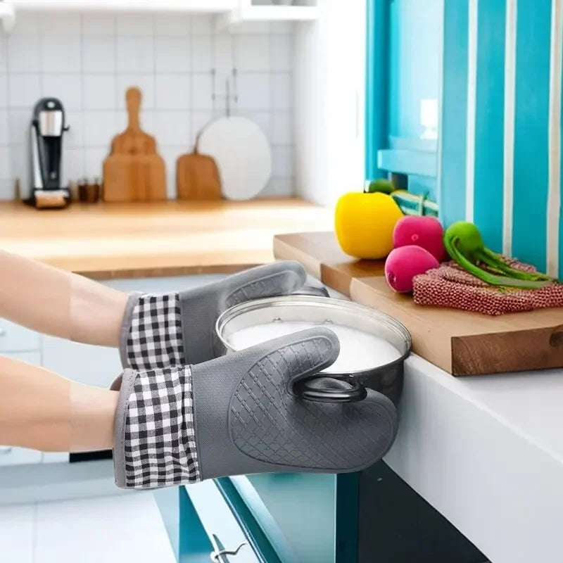Silicone World 1pc hot Oven Mitts Baking Anti-Hot Silicone Gloves Oven Microwave Cooking Insulation Baking Kitchen Tools Peaceful Pleasures Health and Wellness