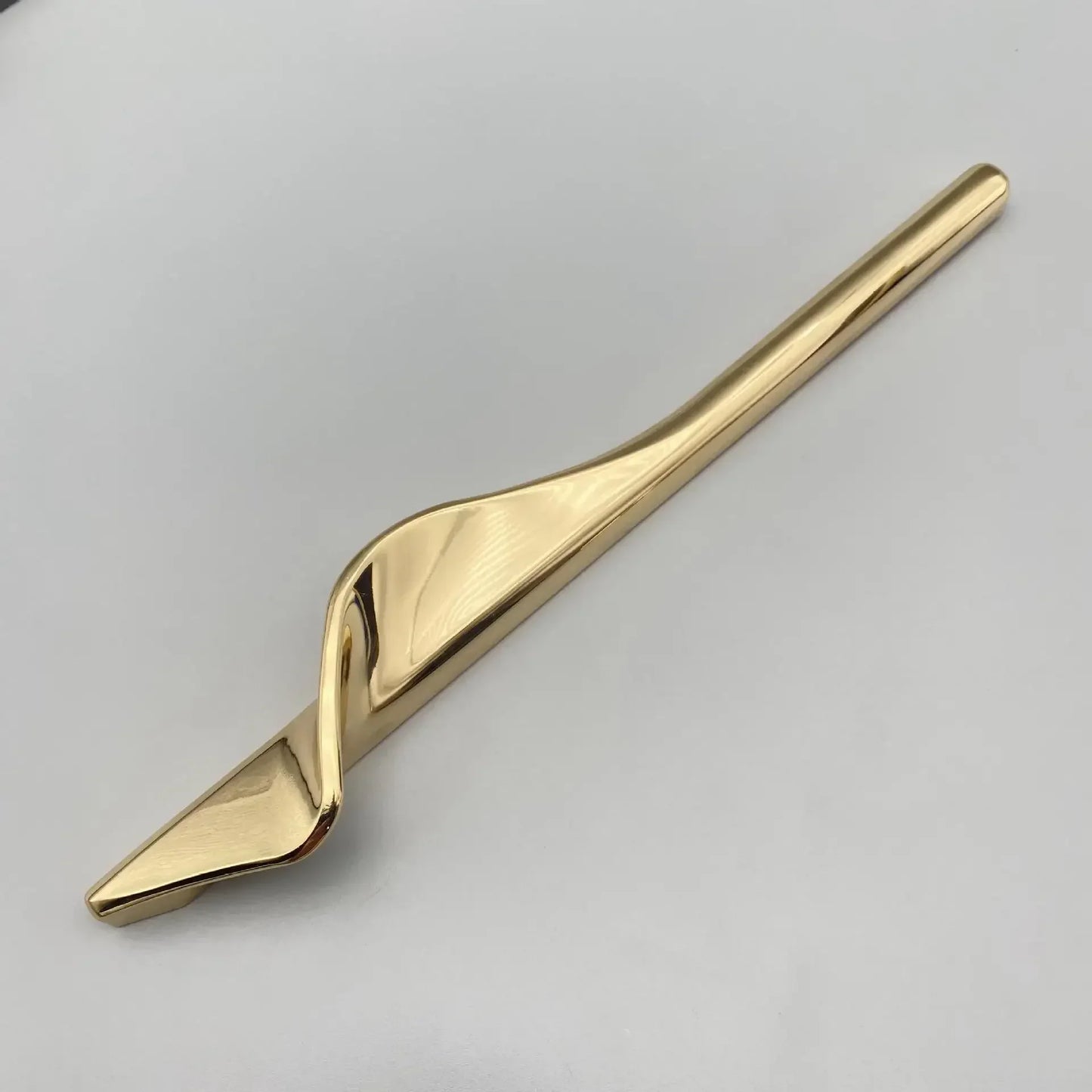 Zinc Alloy Cabinet Door & Drawer Handle – Light Gold Gray