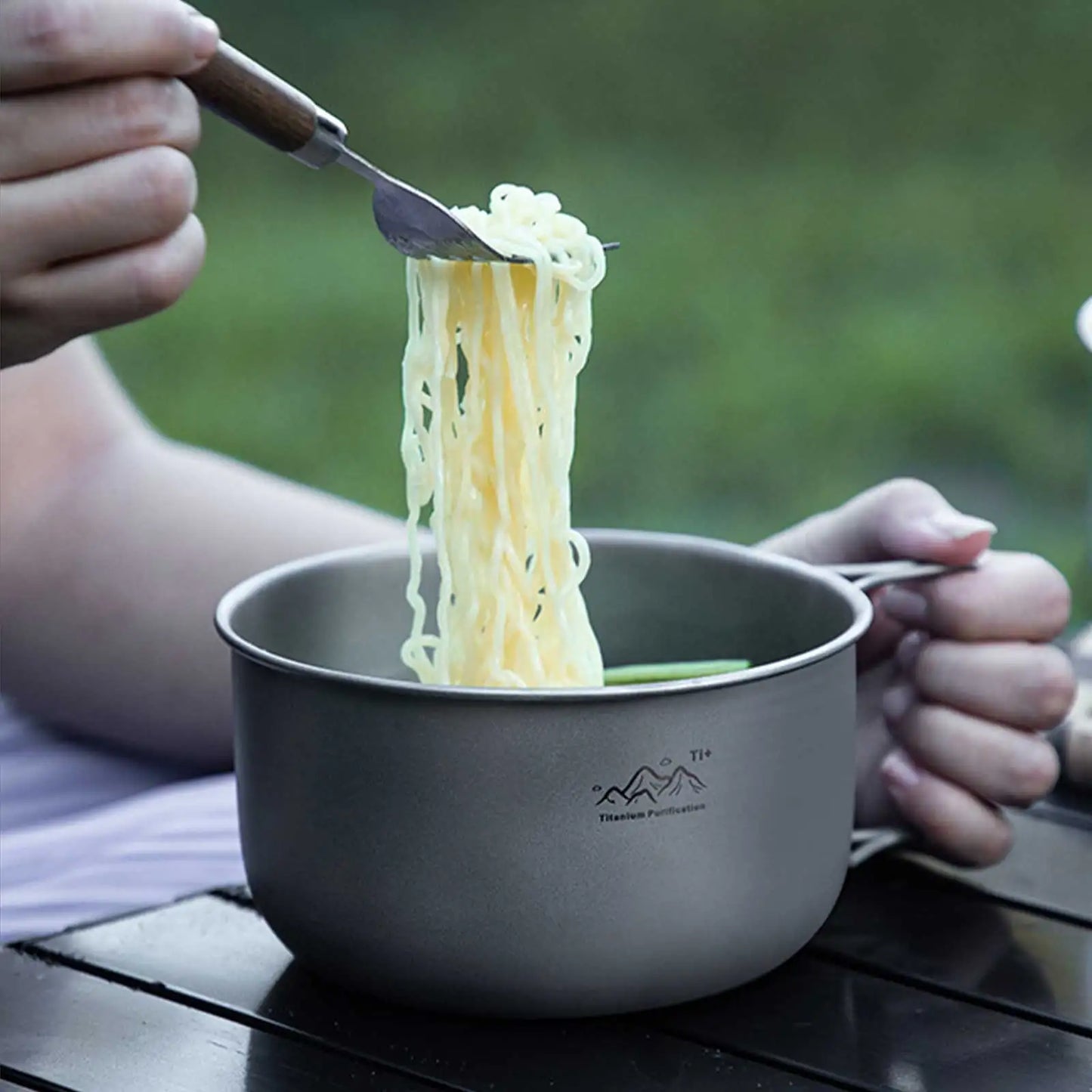 Titanium Foldable Camping Pot – Lightweight Collapsible Cookware