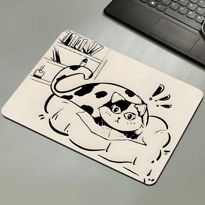 Black Cat Mousepad – Non-Slip Natural Rubber Desk Mat