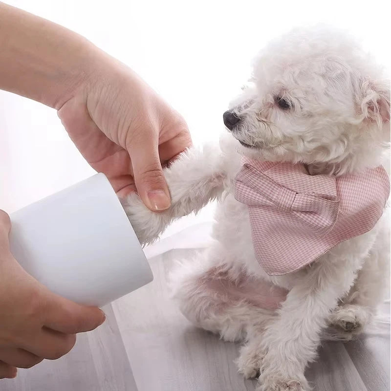 1Pcs Manual Quick Cleaning Dog Paw Cleaner Soft Silicone Pet Foot Washer Cup For Cat Dog Peaceful Pleasures Health and Wellness