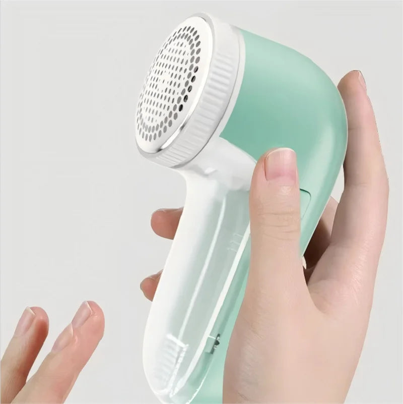 Electric Fabric Shaver & Lint Remover – Portable USB Trimmer