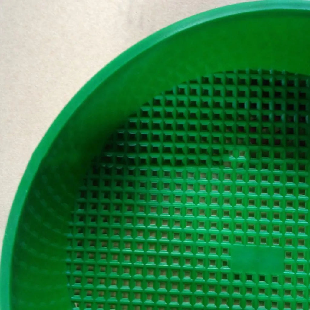 Plastic Garden Sieve Home Garden Tool Fine Mesh Soil Sieve Mining Sand Sifter Potting Sieve for Plant Soil Stone Sifting Peaceful Pleasures Health and Wellness