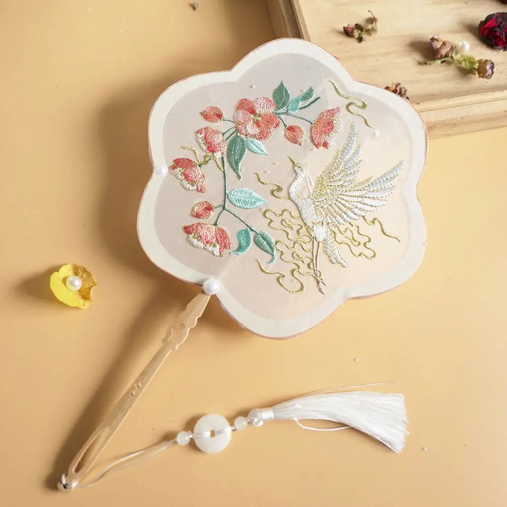 Hanfu Dancing Hand Fan – Bamboo Embroidery Decor & Photo Prop