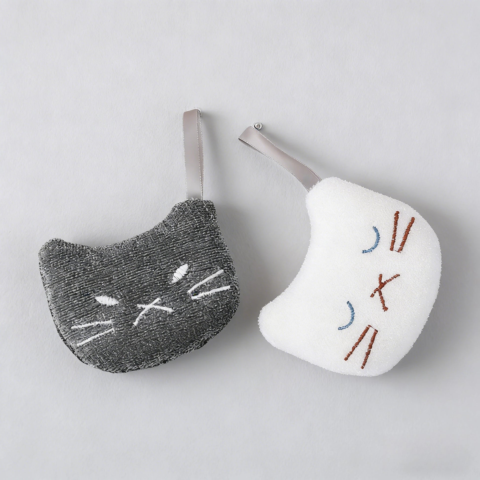 New Korean Style Cartoon Cat Kitchen Sponge Scouring Pad Set Thick Dishwashing Cloth Pot Brush Cleaning Wipe Rag for Household Peaceful Pleasures Health and Wellness