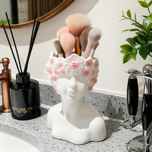 Nordic Style Face Holding Girl Makeup Brush Storage Cylinder Fashion Dresser Storage Tank Eyebrow Brush Eyeliner Pen Storage Box Peaceful Pleasures Health and Wellness