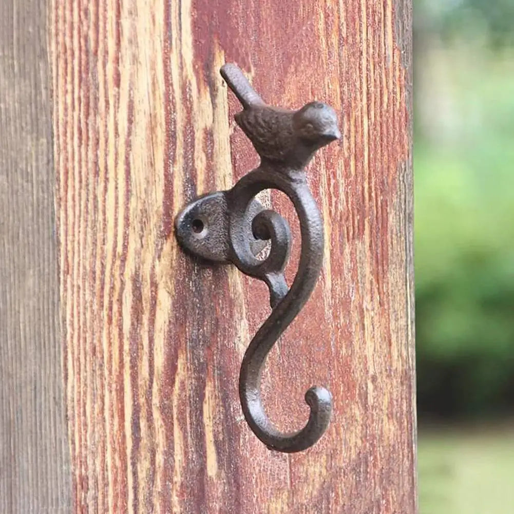 Retro Bird Cast Iron Wall Hook – Rustic Home & Garden Organizer