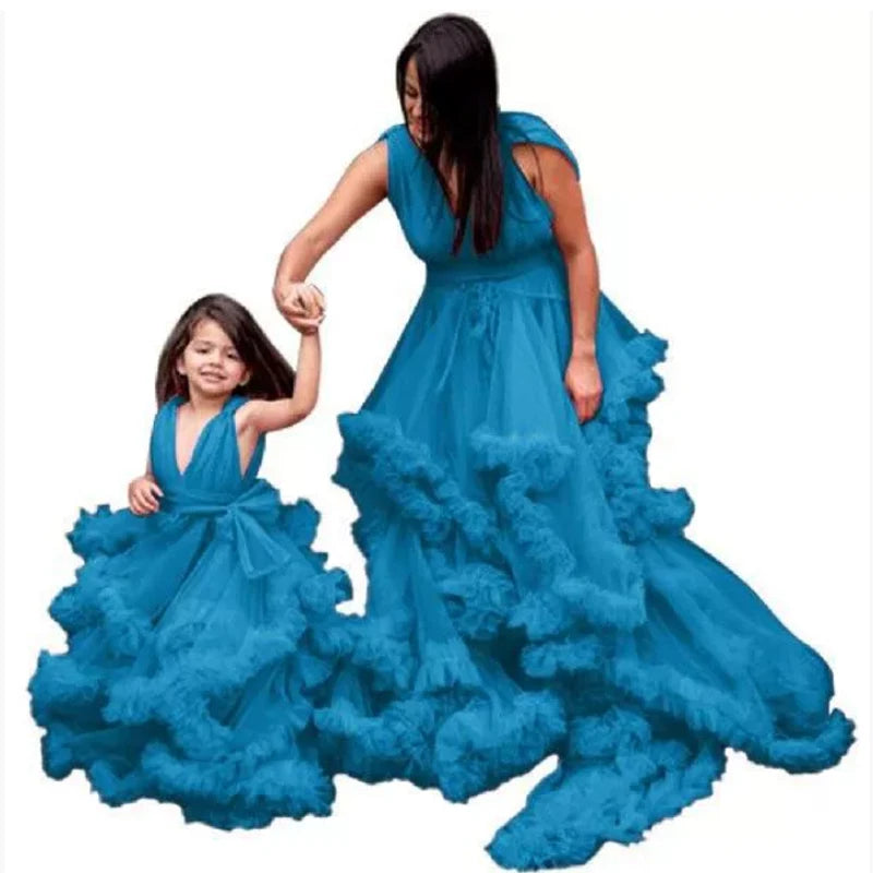 Puffy Pink Mother And Daughter Matching Dresses For Family Look V Neck Ruffles Layered Photo Shoot Mom And Me Evening Outfits Peaceful Pleasures Health and Wellness peacock blue Adult-US12
