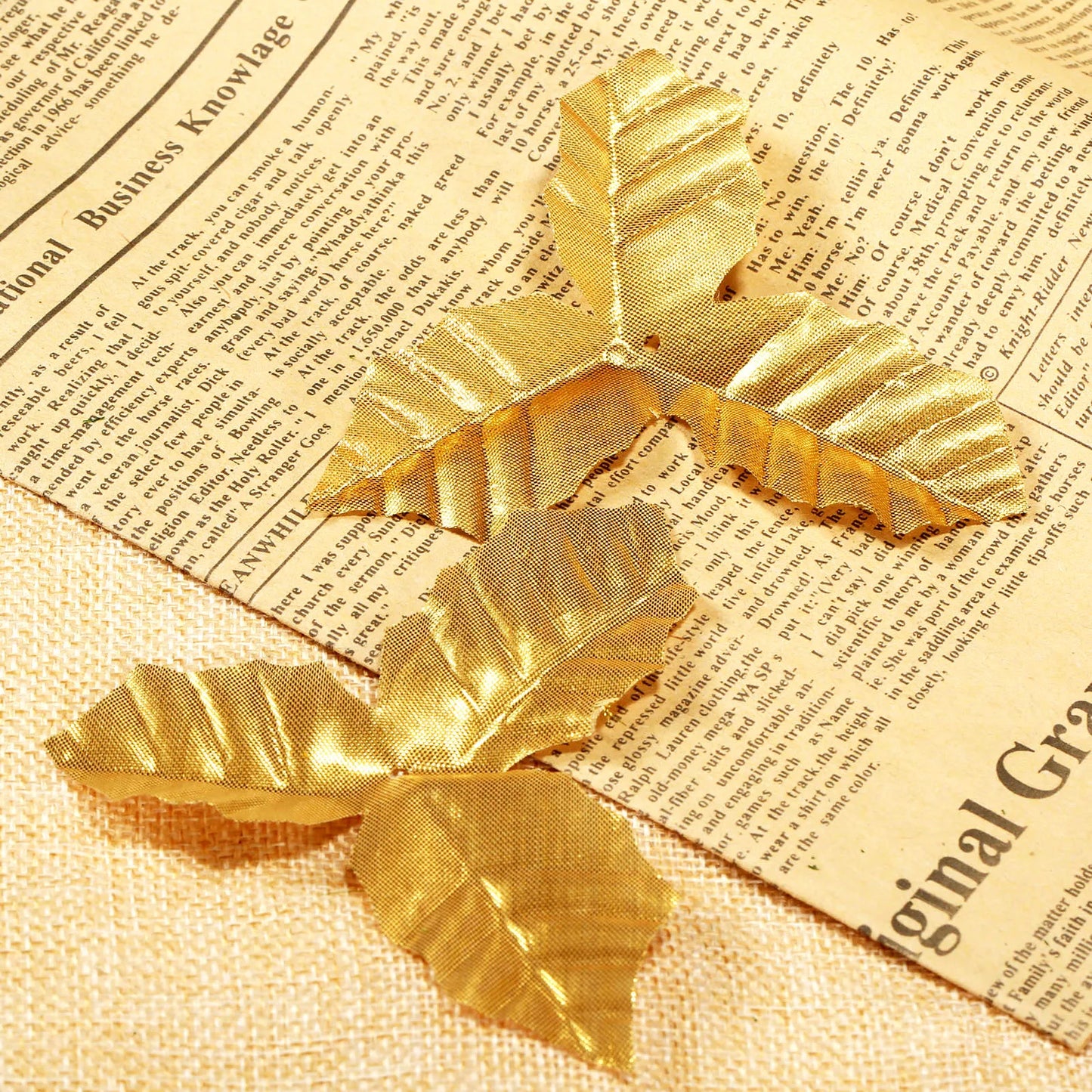 50-Pack Silk Artificial Rose Leaves – Green & Gold Wedding Decor