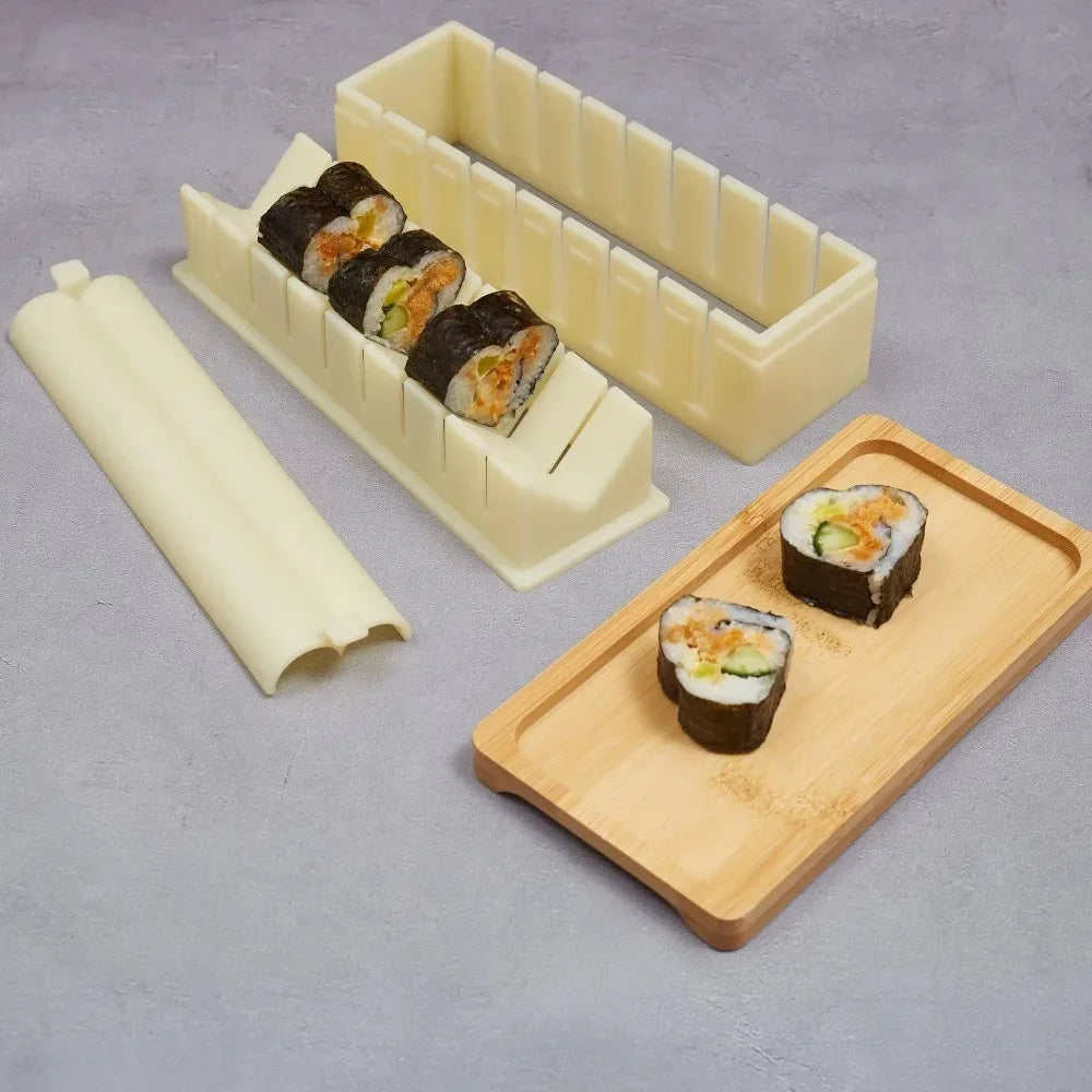 3pcs/set Sushi Maker Equipment Kit Plastic Kimbap Sushi Rolls Mold Round Square Heart-shaped Sushi Making Tools Cake Roll Mold Peaceful Pleasures Health and Wellness
