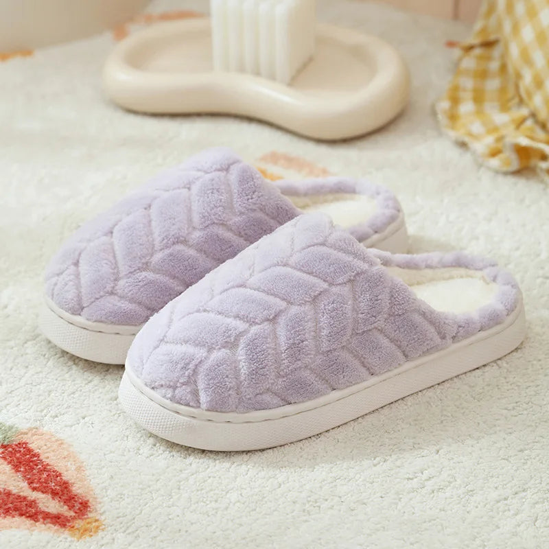 Women's Fuzzy Plush Slippers – Warm Soft Sole Indoor Slides