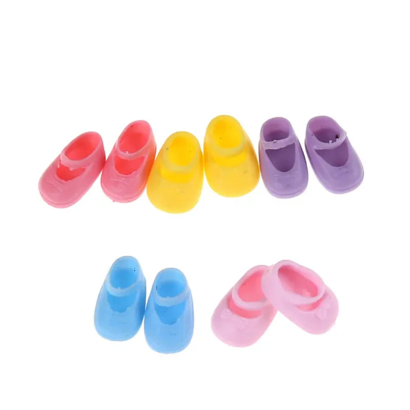 5 Pairs Miniature Doll Shoes & Boots – 1/12 Scale Accessories