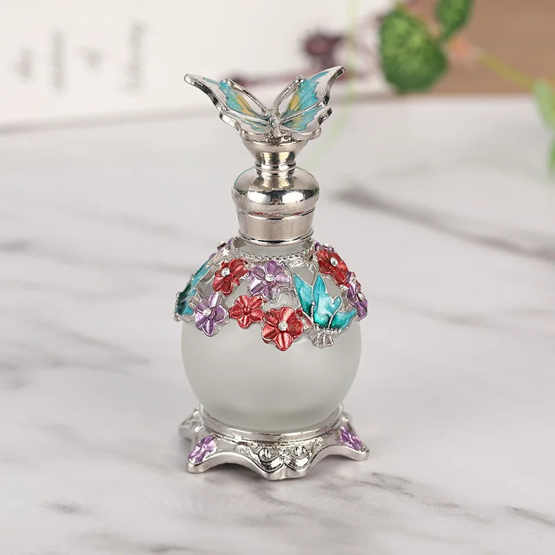 YU FENG Beautiful Butterfly Glass Perfume Bottles Bundle Peaceful Pleasures Health and Wellness modelA
